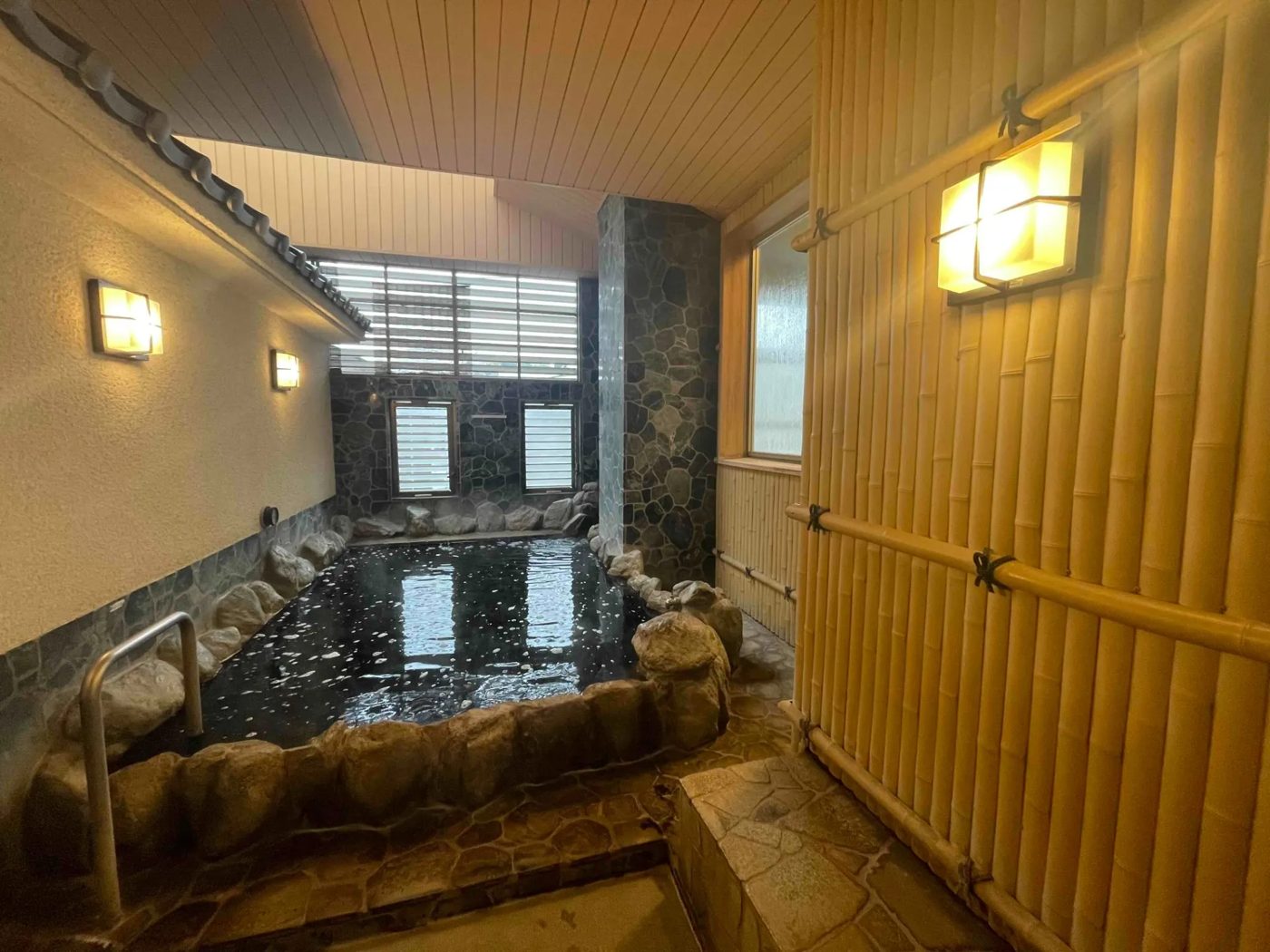 Official photo of Yokohama Tennen Onsen Kusatsu